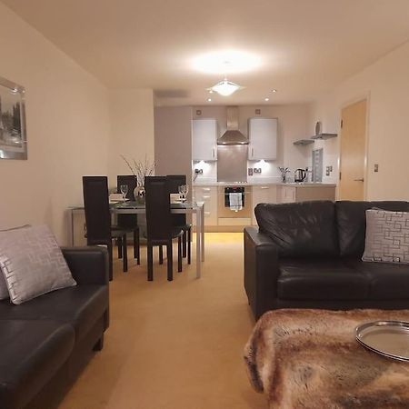 Centrally Situated 1 Bedroom Apartment! Birmingham Kültér fotó